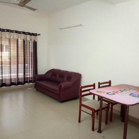 Grace Service Apartment Ченнаї Екстер'єр фото